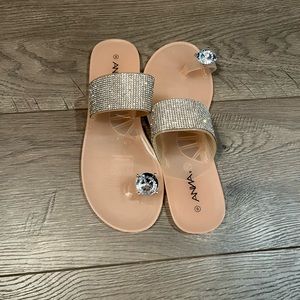 Anna brand, size 8 new without box
